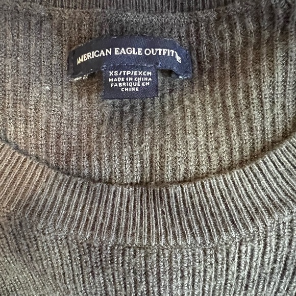 American Eagle AEO olive green sweater braid accent - Picture 8 of 8